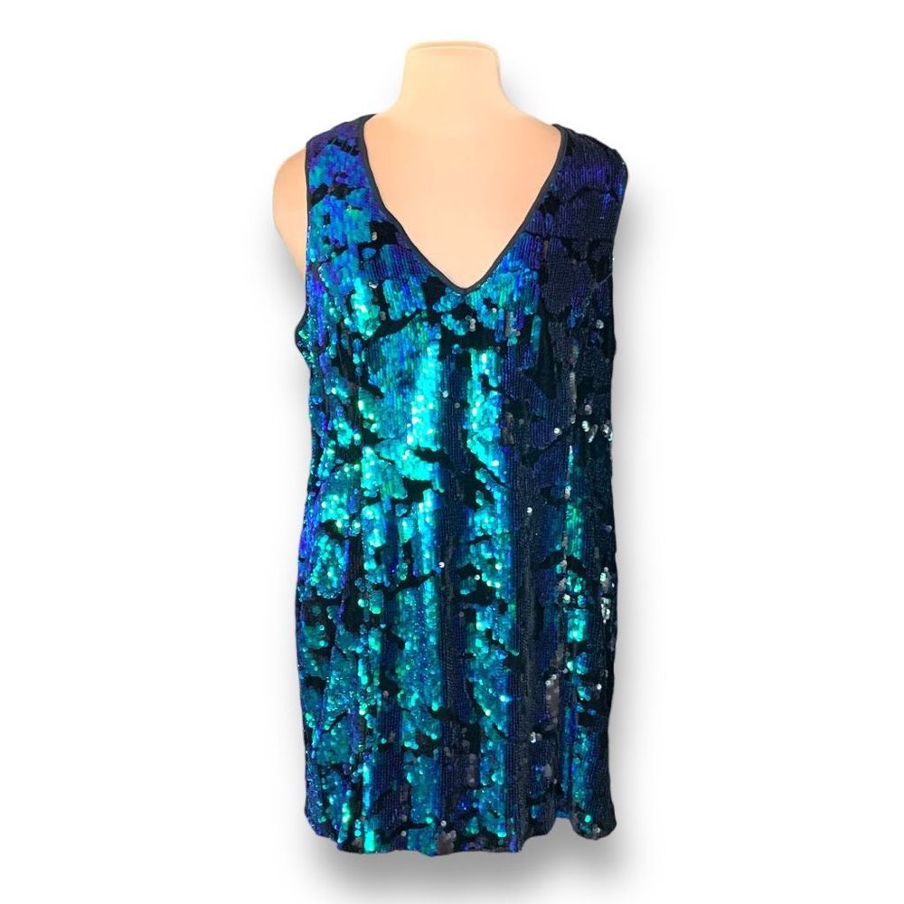 NYE SEQUINS! Mini Dress Blue Green Sequins Black Velvet Vneck Sleeveless Mermaid